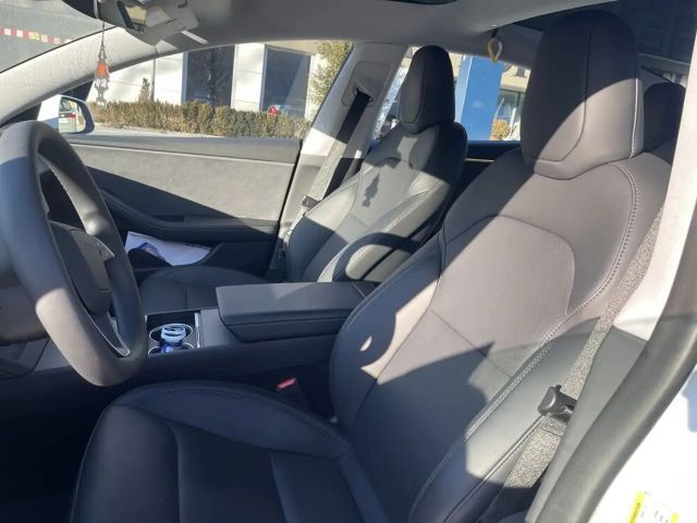 Tesla Model 3 Dual Motor Long Range