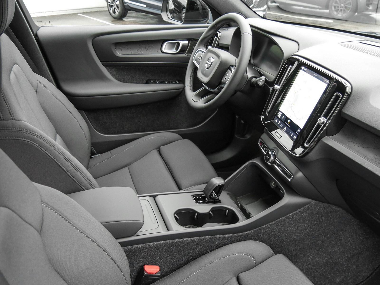 Volvo EX40 Extended range Plus Single motor