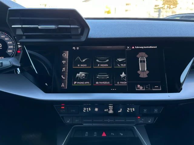 Audi A3 30 TFSI Sedan