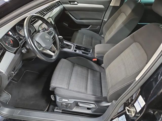 Volkswagen Passat 2.0 TDI Business DSG Variant