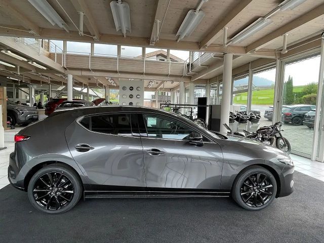 Mazda 3 Homura SkyActiv e-Skyactiv