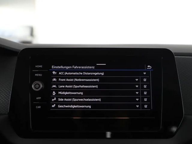 Volkswagen T-Cross 4Me TSI