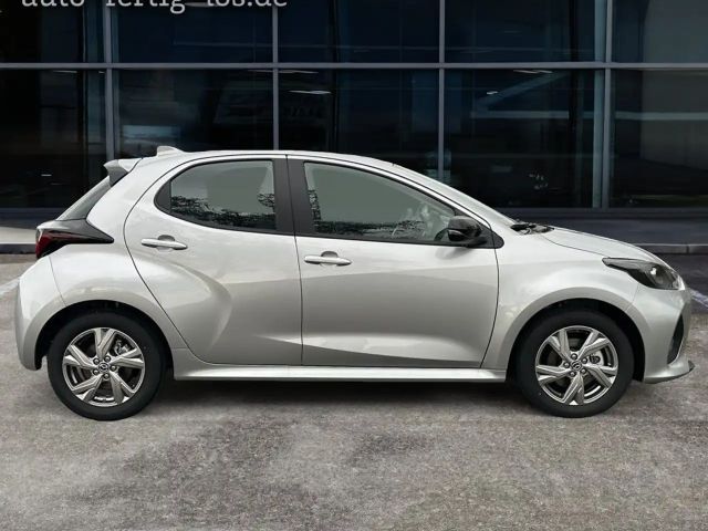 Mazda 2 Exclusive-line