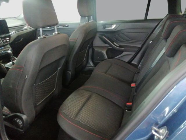Ford Focus EcoBoost ST Line Wagon