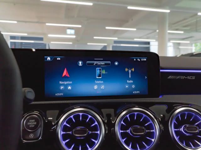 Mercedes-Benz A 35 AMG 4MATIC AMG Line