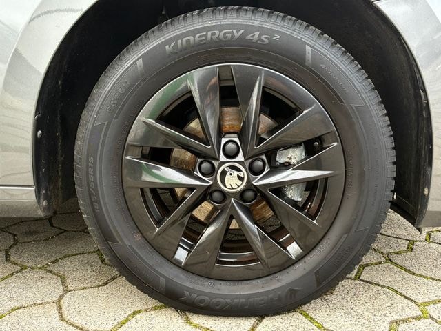 Skoda Fabia FABIA 95PS 5-Gang*PDC*SHZ*SmartLink*Allwetter
