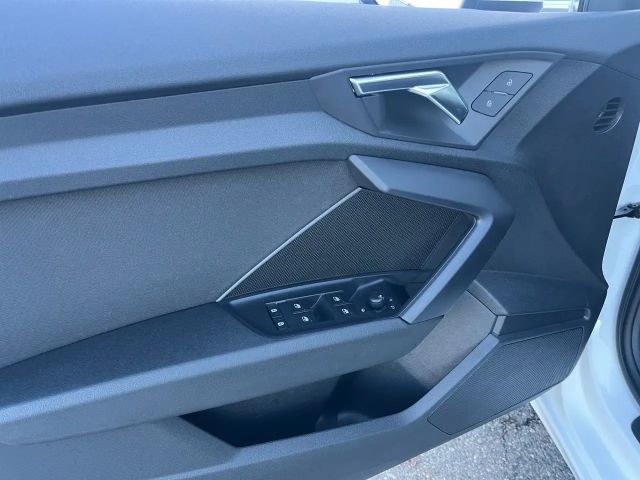 Audi A3 30 TFSI S-Tronic Sedan