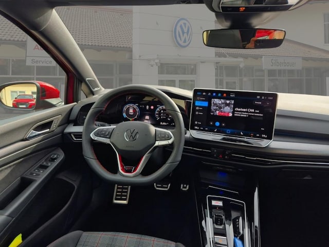 Volkswagen Golf 2.0 TSI DSG GTI