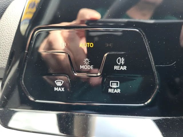 Volkswagen Golf Move Variant