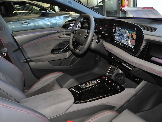 Audi A6 e-tron Avant Quattro