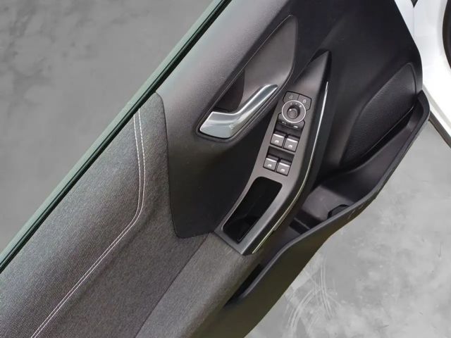 Ford Puma EcoBoost Titanium