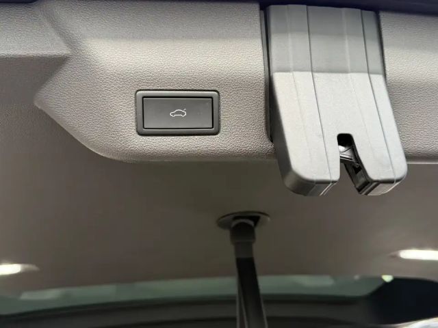 Volkswagen Multivan 2.0 TDI Lang Style T7