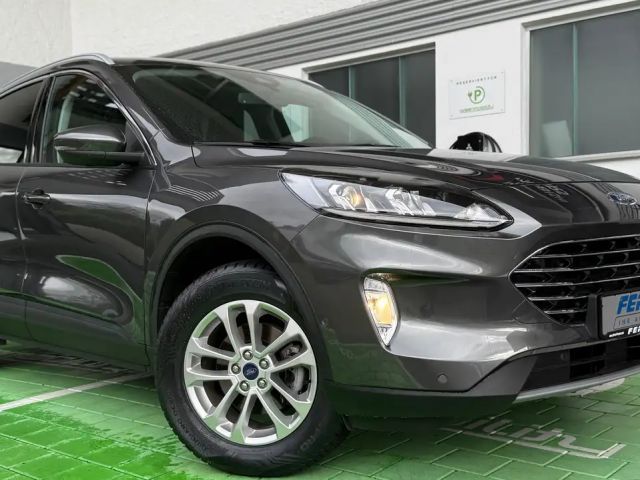 Ford Kuga 4x4 AWD Titanium