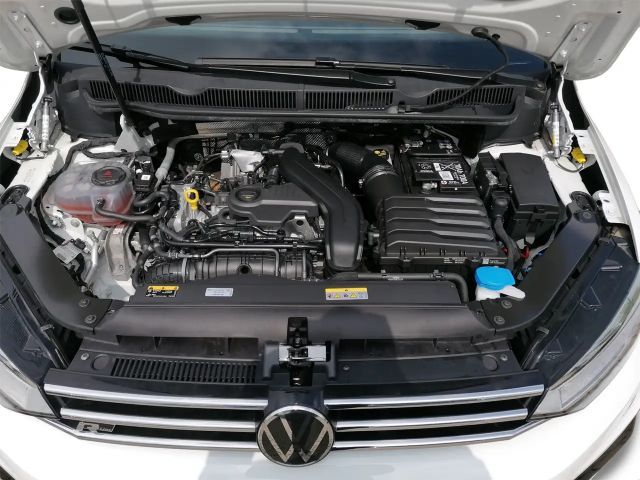 Volkswagen Touran 1.5 TSI DSG R-Line
