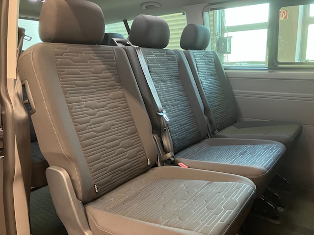 Volkswagen Caravelle 2.0 TDI DSG Lang T6