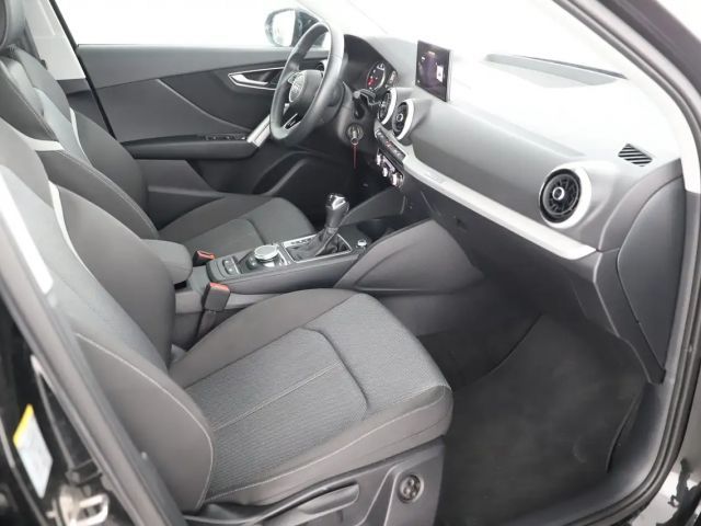 Audi Q2 35 TFSI S-Line