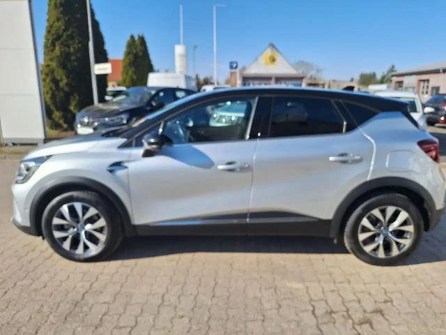 Renault Captur Bose Hybrid