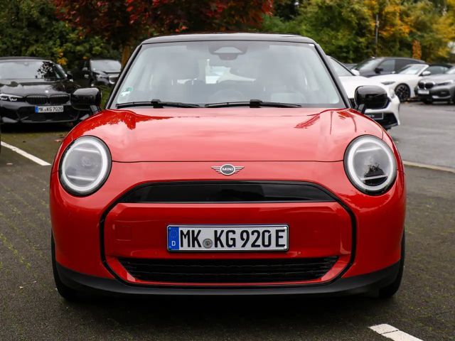 MINI Cooper E Classic