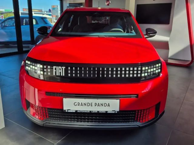 Fiat Grande Panda E RED