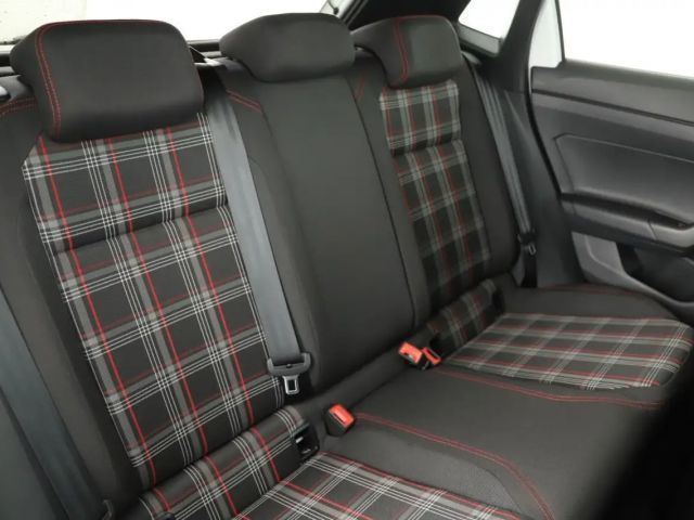 Volkswagen Polo 2.0 TSI DSG GTI