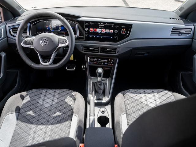 Volkswagen Polo DSG Sport