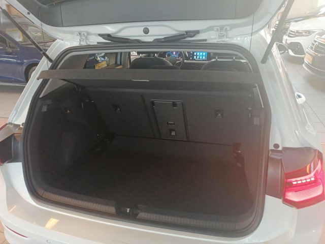 Volkswagen Golf DSG Golf VIII Move