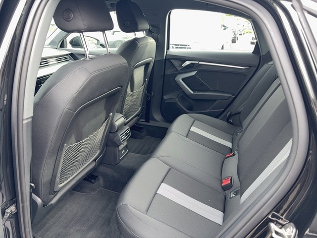 Audi A3 35 TFSI S-Tronic Sedan