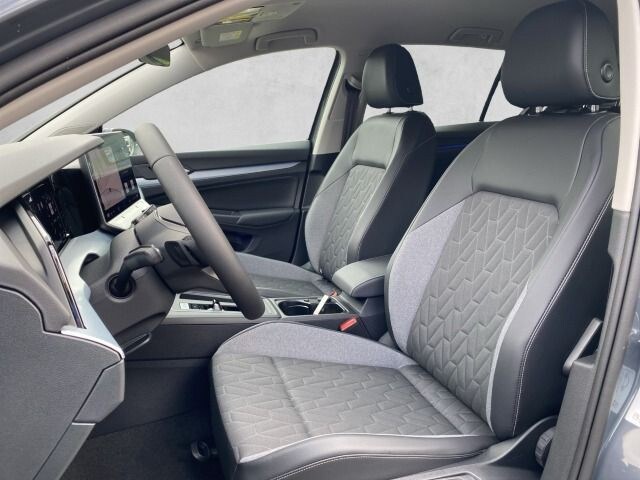 Volkswagen Golf 1.5 eTSI DSG Golf VIII