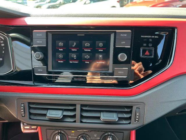 Volkswagen Polo 2.0 TSI DSG GTI