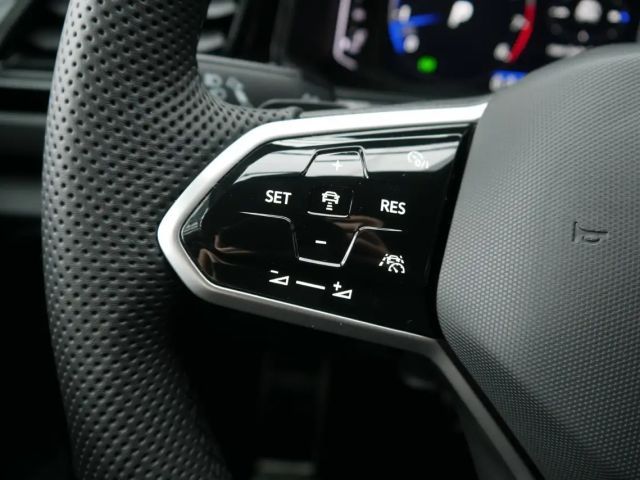 Volkswagen T-Roc ACT DSG R-Line