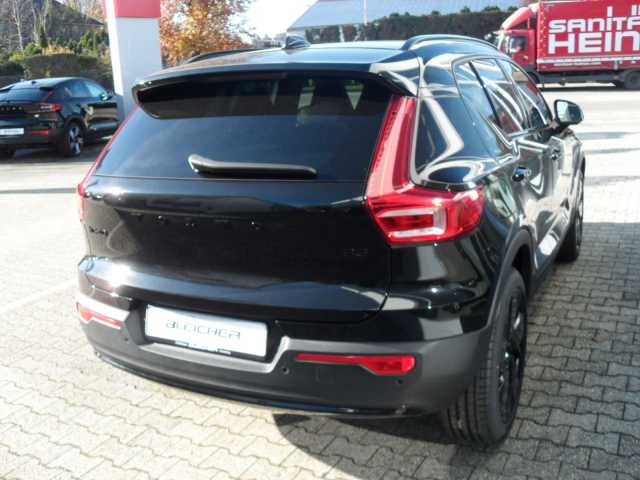 Volvo XC40 Plus