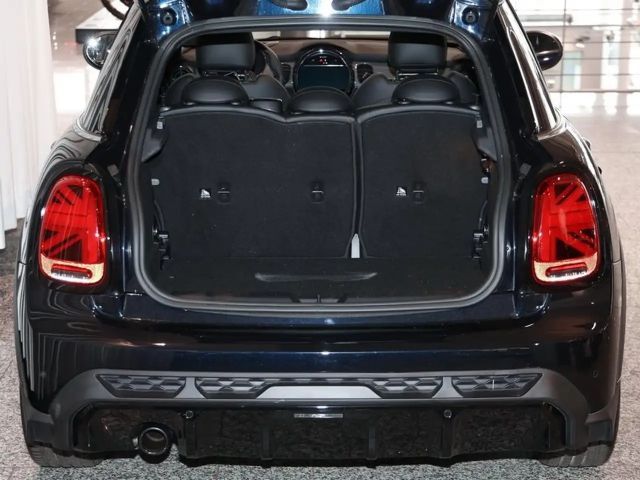 MINI Cooper 5 Tür. JCW Pano.DrivAss LED 17Zoll