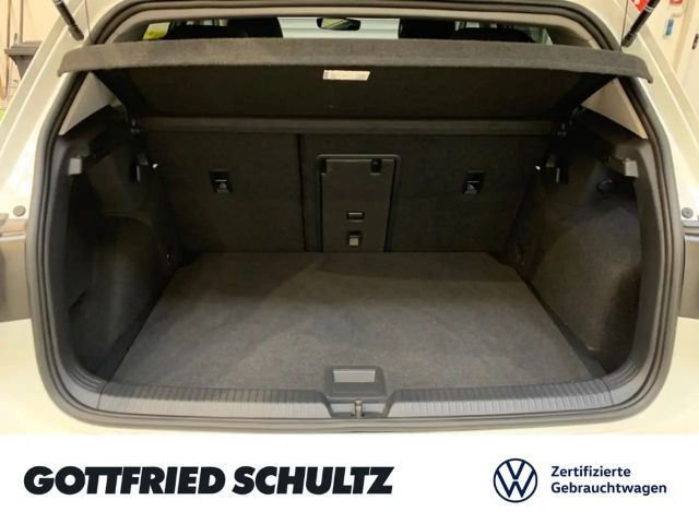 Volkswagen Golf Golf VIII Life