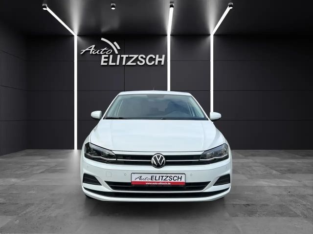 Volkswagen Polo TSI Active LED Climatronic ACC PDC SH LM