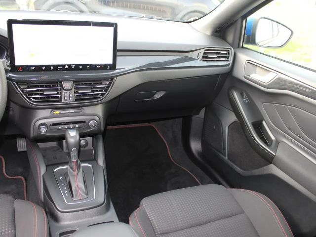 Ford Focus EcoBoost ST Line
