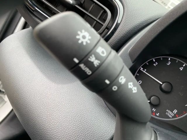 Toyota Yaris 1.0 VVT-i Comfort Hatchback