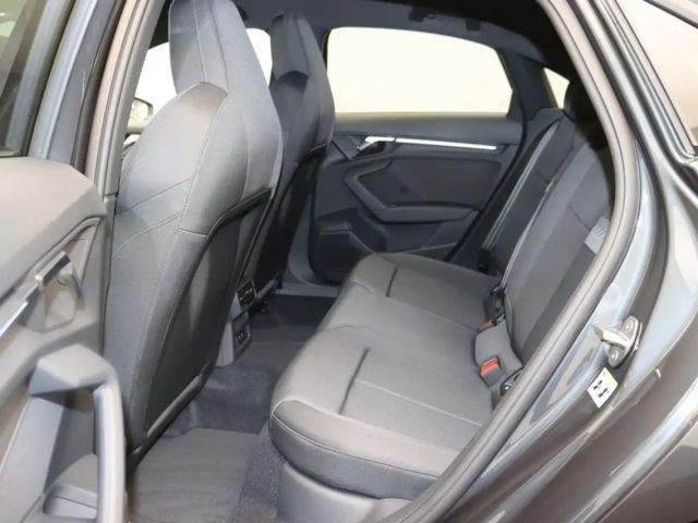 Audi A3 30 TDI Sedan