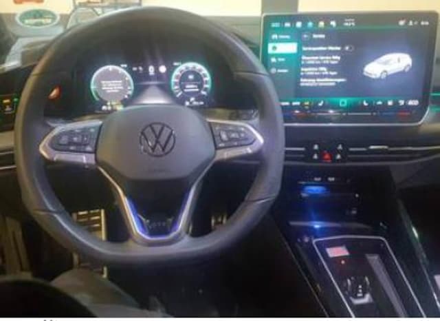 Volkswagen Golf 1.5 eTSI GTE