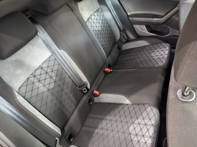 Volkswagen Taigo 1.5 TSI DSG R-Line