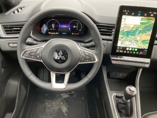 Mitsubishi Grandis Intense