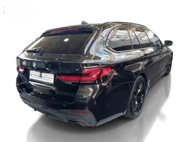 BMW 540 540d M-Sport Touring xDrive