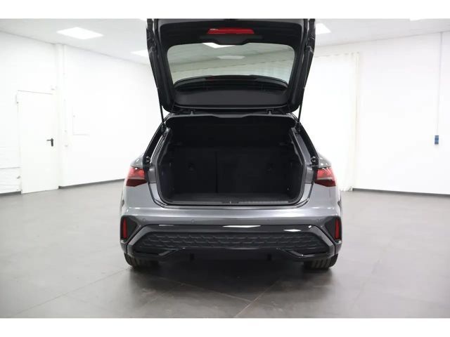 Audi A3 35 TFSI S-Line Sedan Sportback