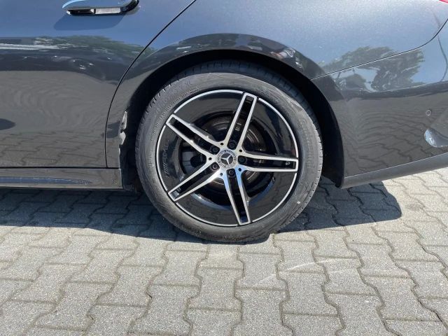 Mercedes-Benz E 200 AMG Line Estate