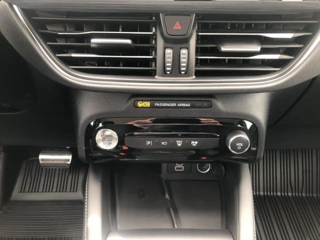 Ford Kuga AWD Active Hybrid X