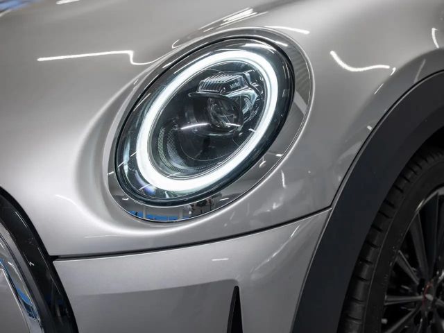 MINI Cooper Essential Trim FACEL. LED SHZ PDC