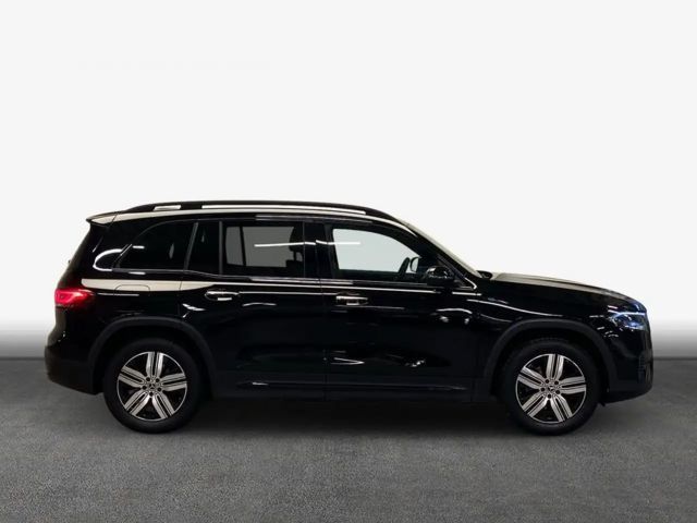 Mercedes-Benz EQB 250