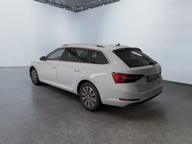 Skoda Superb 2.0 TDI Combi Style Style