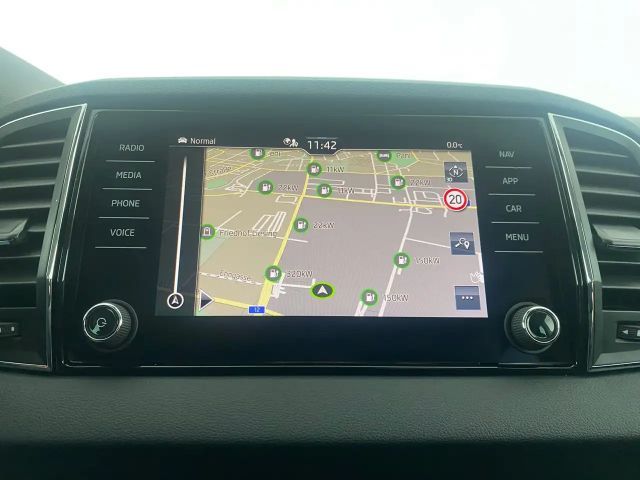 Skoda Karoq Selection