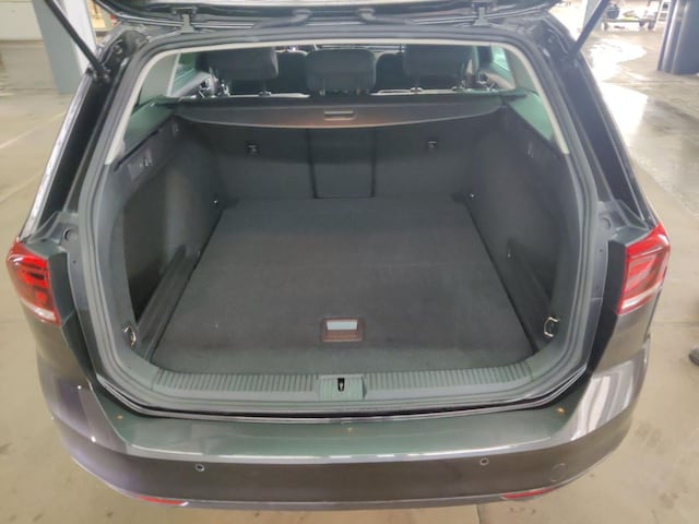 Volkswagen Passat 2.0 TDI Business DSG Variant