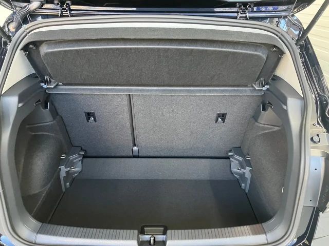 Volkswagen T-Cross 4Me TSI